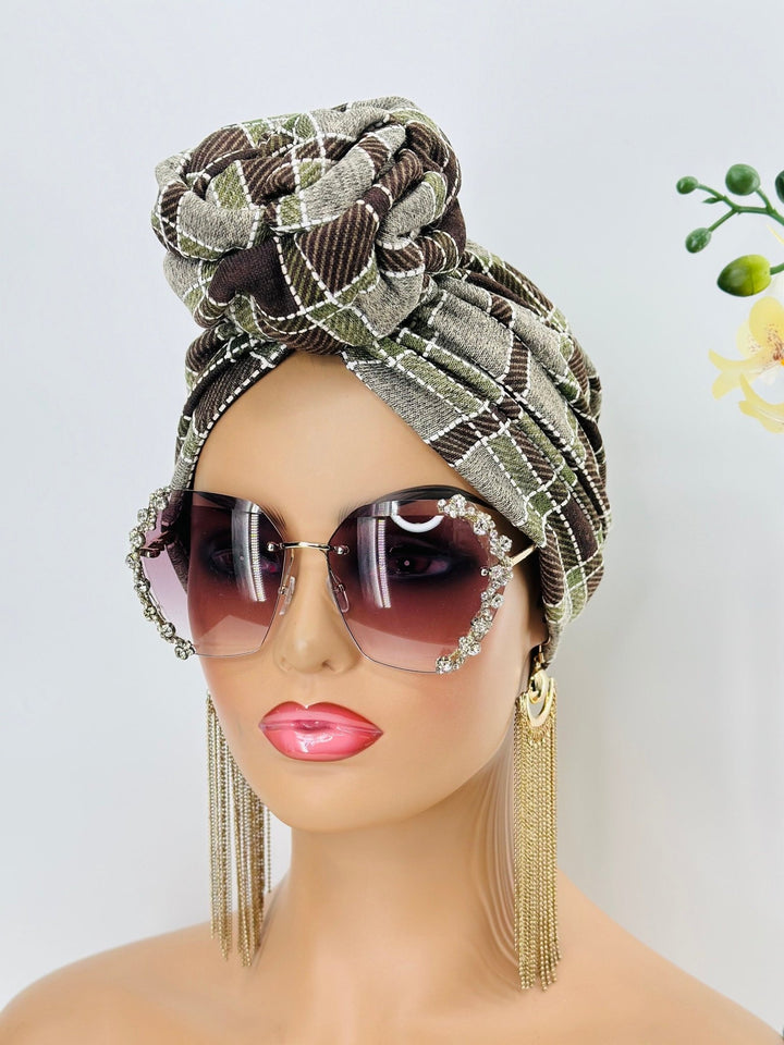 Flower-Design Turban - Stylish women's headwrap