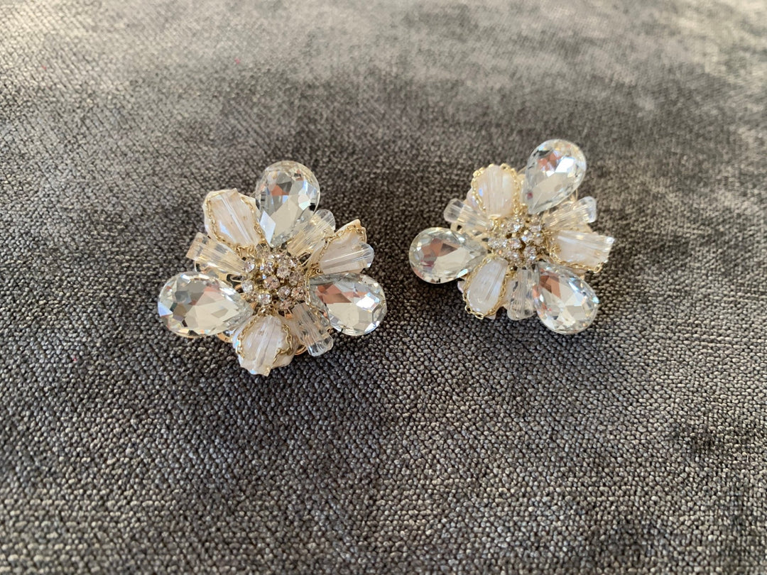 Rhinestone Stud Earrings - Mudvii